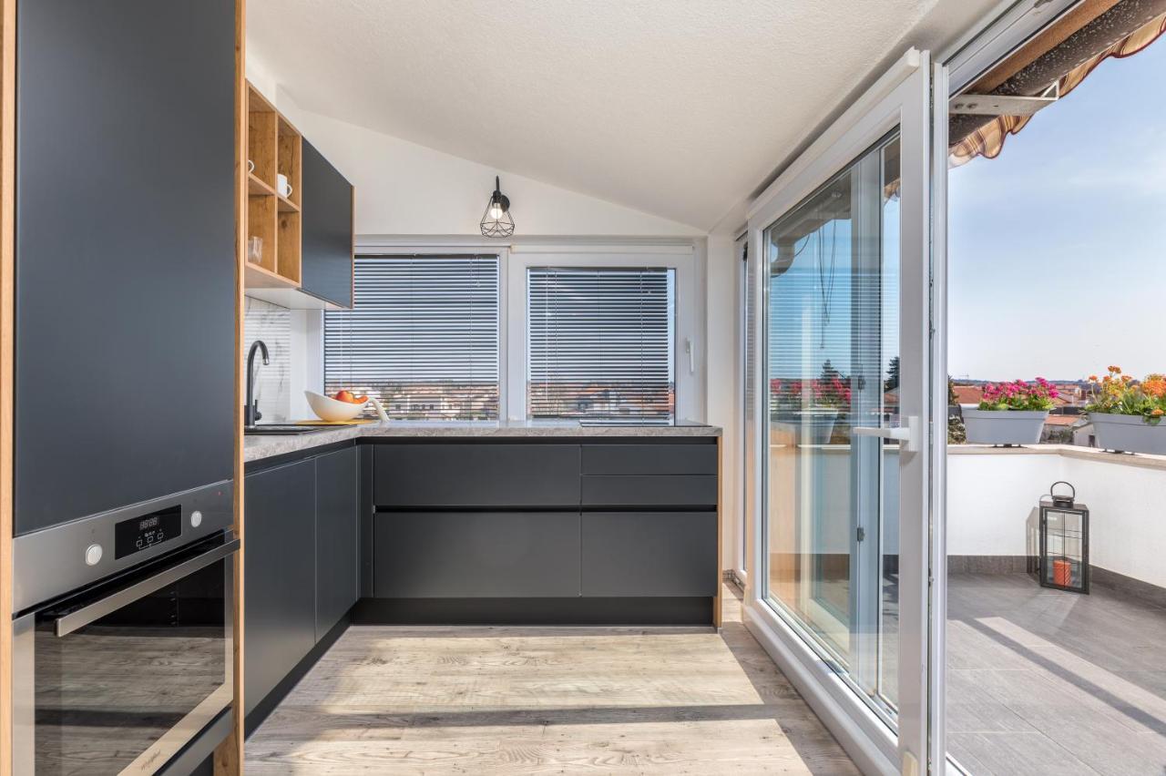 Apartman Nina Fažana Exterior foto