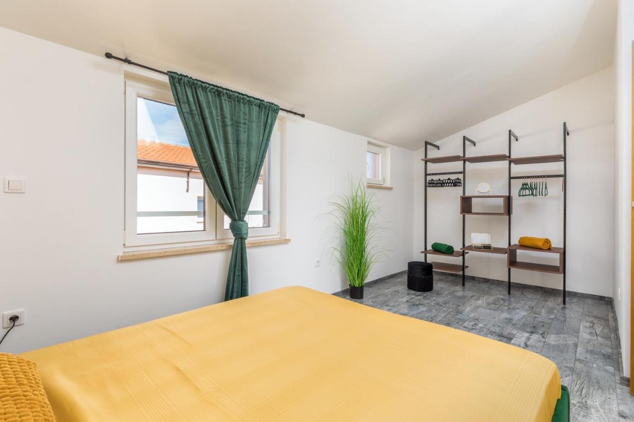 Apartman Nina Fažana Exterior foto