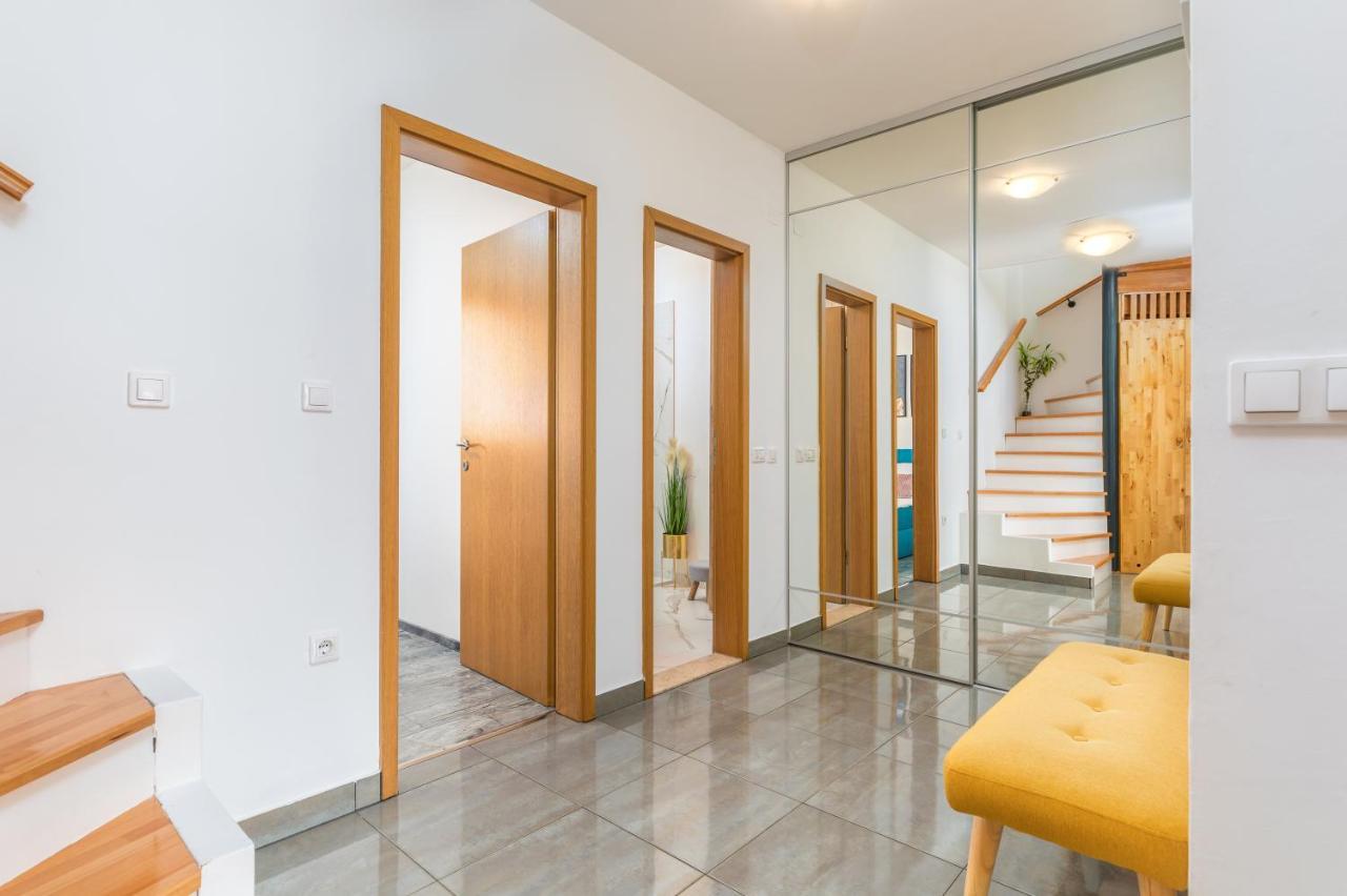 Apartman Nina Fažana Exterior foto